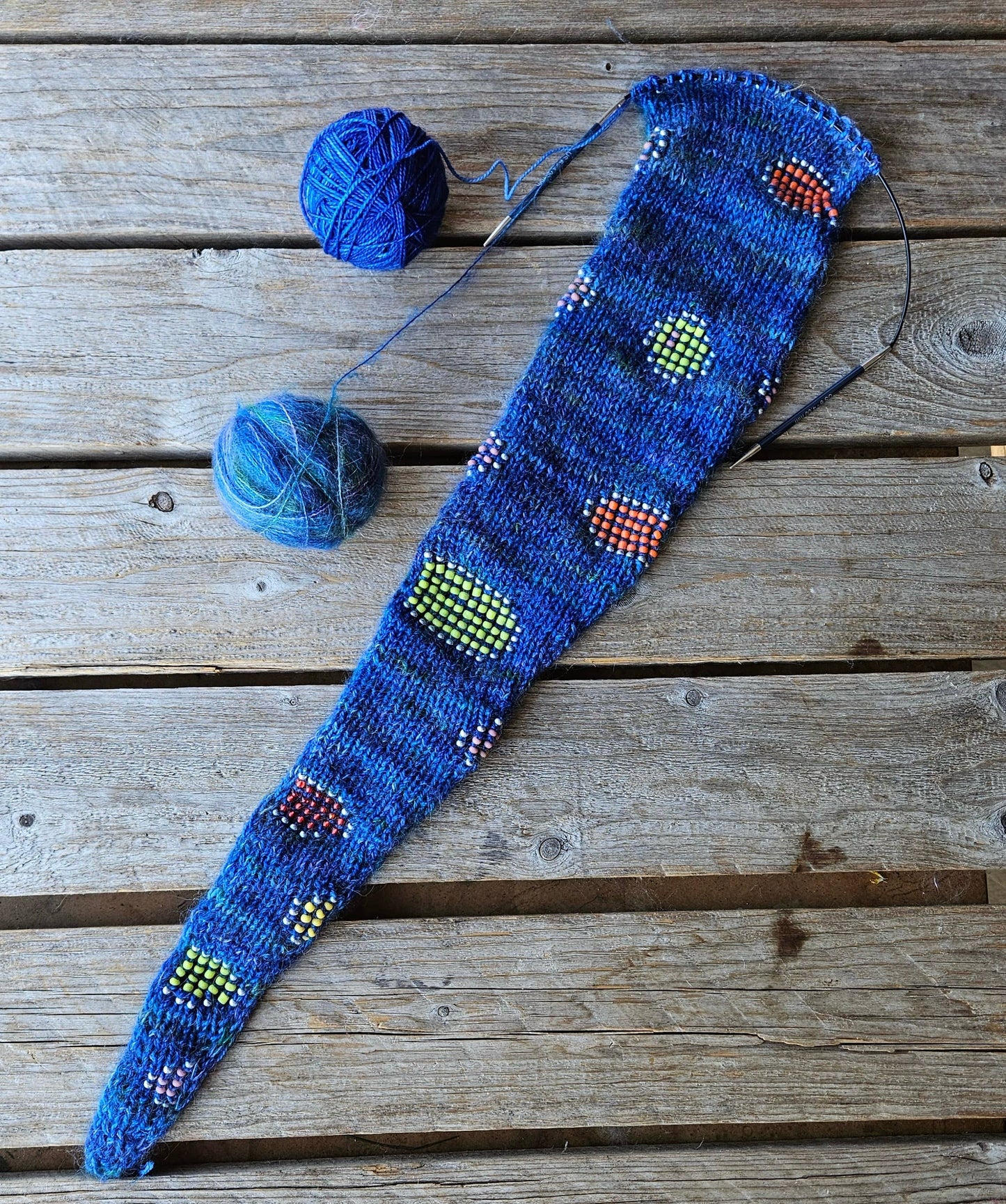 Painting with Beads Scarf Kit
