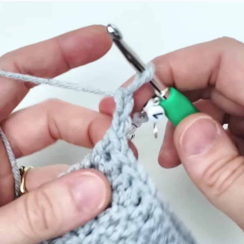 Yarn Ball Knitting Row Counter